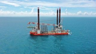 Statek instalacyjny firmy Fred. Olsen Windcarrier