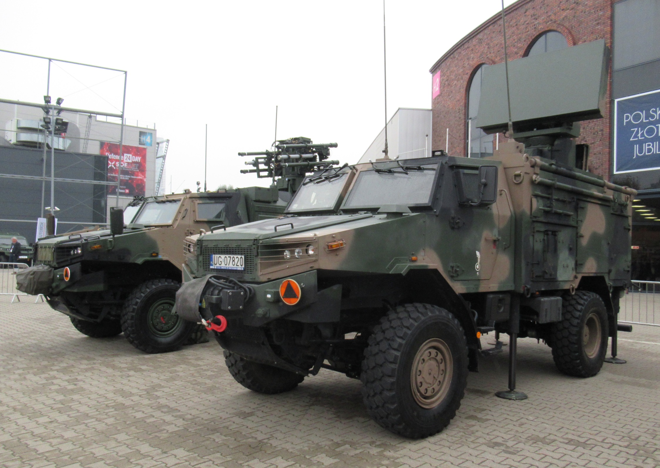 Rakieta nad Polską. MON zdał egzamin, komunikacja – nie [OPINIA]