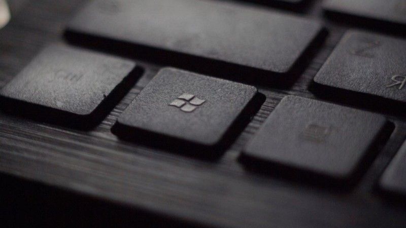 Microsoft zapowiada wprowadzenie nowego klawisza na klawiaturze komputerów z systemem Windows 10 i Windows 11.