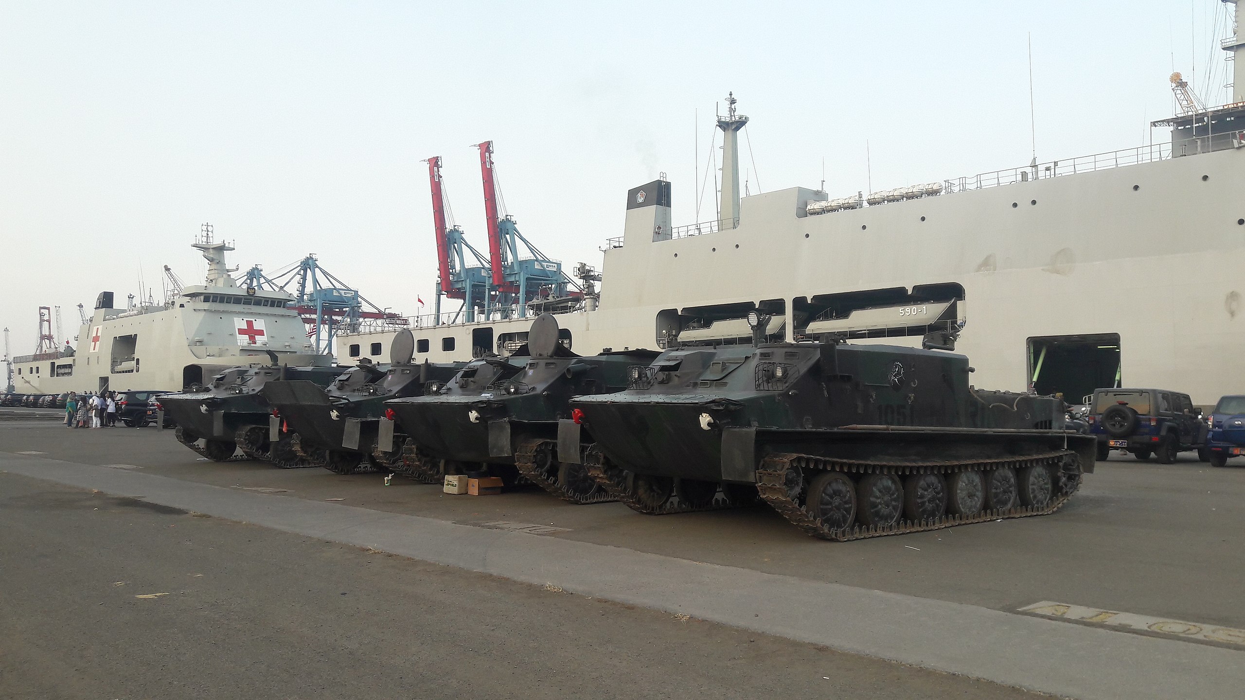 Indonezja szuka następcy postradzieckich transporterów