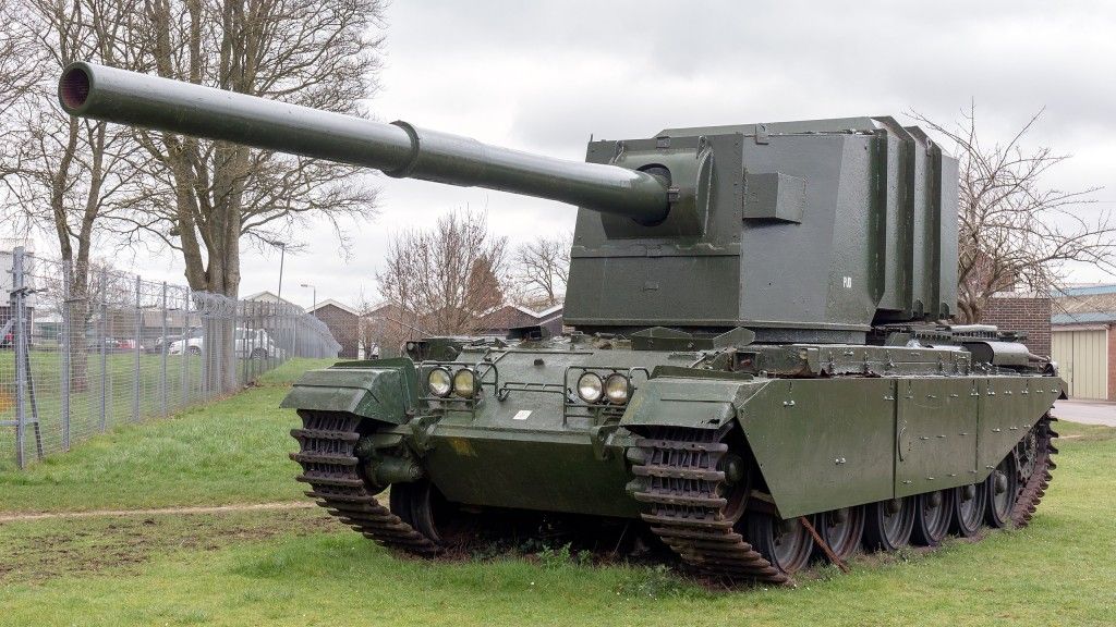Brytyjski prototypowy niszczyciel czołgów FV4005.