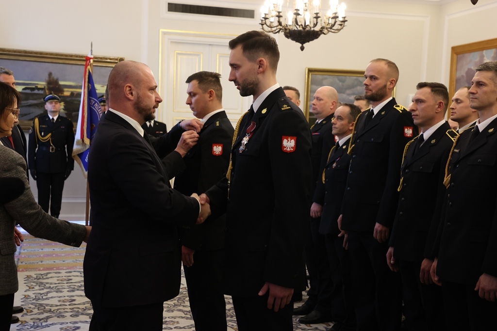 Krzyże Zasługi za strażacką misję w Turcji