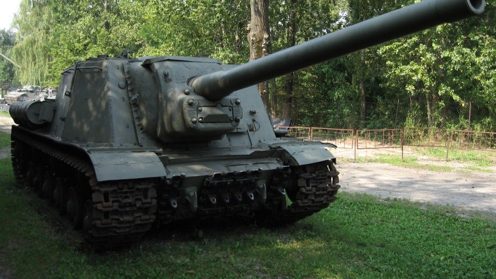 ISU-122 w Muzeum Polskiej Techniki Wojskowej w Warszawie.