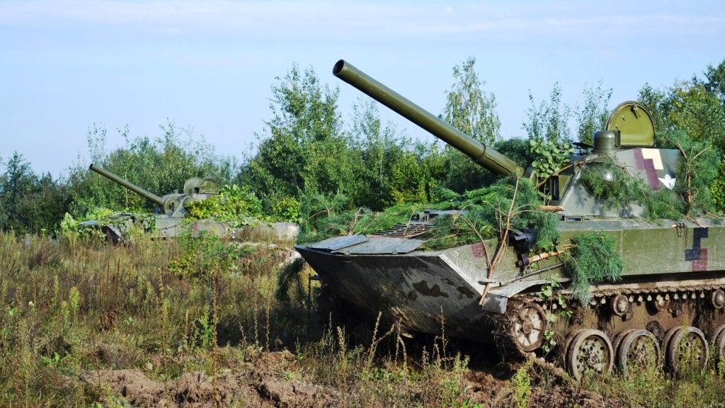 Ukraińskie samobieżne moździerze/armatomoździerze 2S9 Nona-S.
