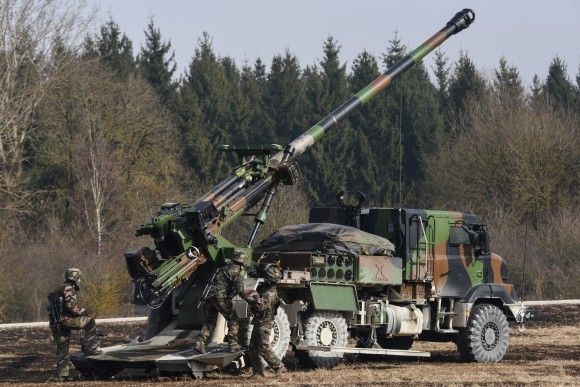 Francuska armatohaubica CAESAR podczas ćwiczeń Dynamic Front 2018 na poligonie Grafenwoehr w Niemczech.