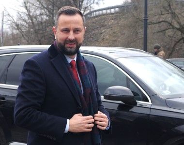 Wicepremier, szef MON Władysław  Kosiniak-Kamysz udaje się do BBN na spotkanie z prezydentem Adrzejem Dudą