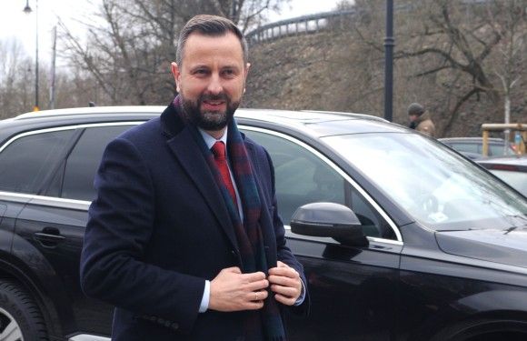 Wicepremier, szef MON Władysław  Kosiniak-Kamysz udaje się do BBN na spotkanie z prezydentem Adrzejem Dudą