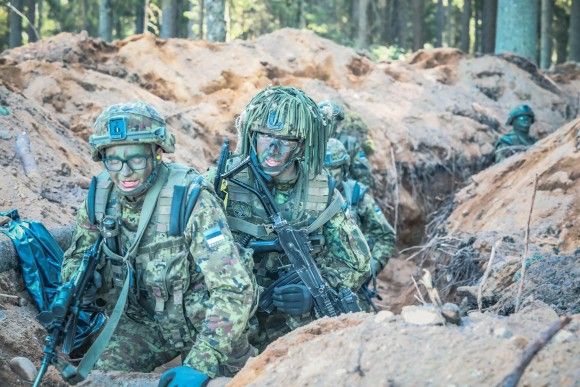walka w okopach, Ukraina, NATO, Francja, Estonia