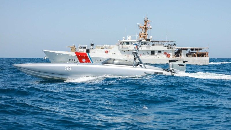 Bliski Wschód, kooperacja amerykańskiej Straży Wybrzeża oraz saudyjskich sił morskich