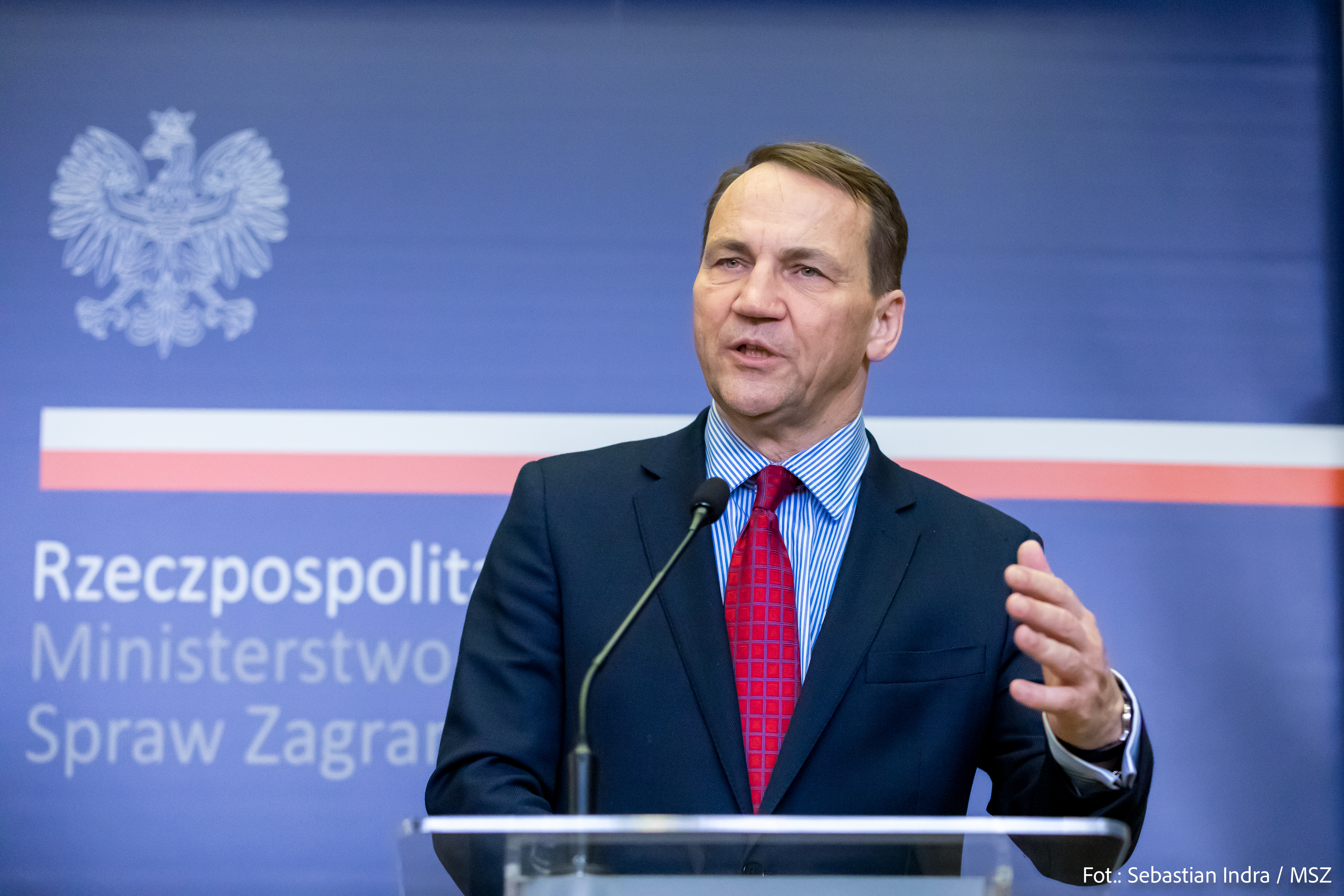 Sikorski: W Europie mówi się o gotowości do wojny z Rosją