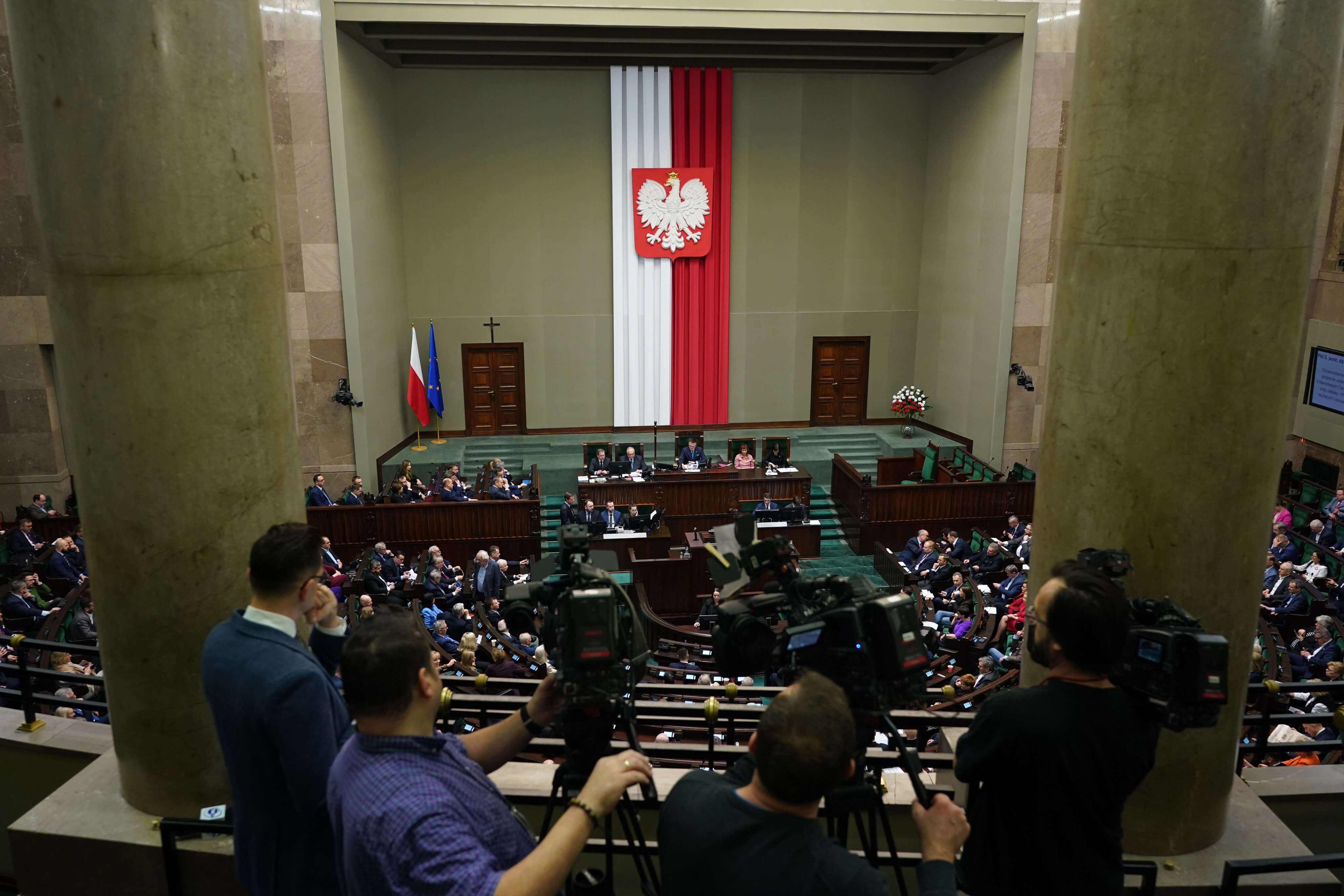 Lewica składa projekt "małej ustawy schronowej"