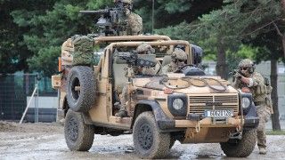 Pokaz możliwości francuskich sił operacji specjalnych