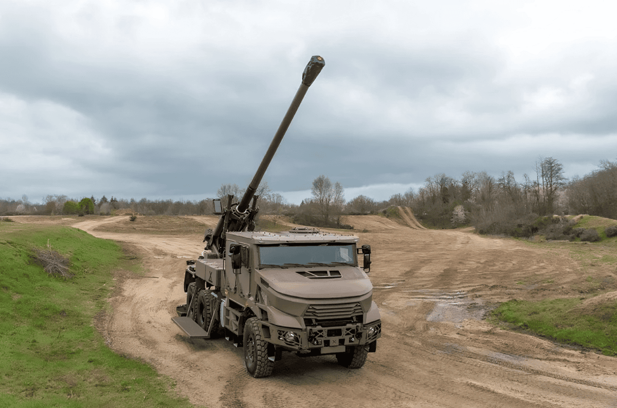 Francuski hit eksportowy kupiony za pieniądze z SAFE