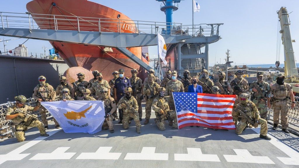 Amerykańscy US Navy Seals na ćwiczeniach wojsk specjalnych, odbywających się na Cyprze