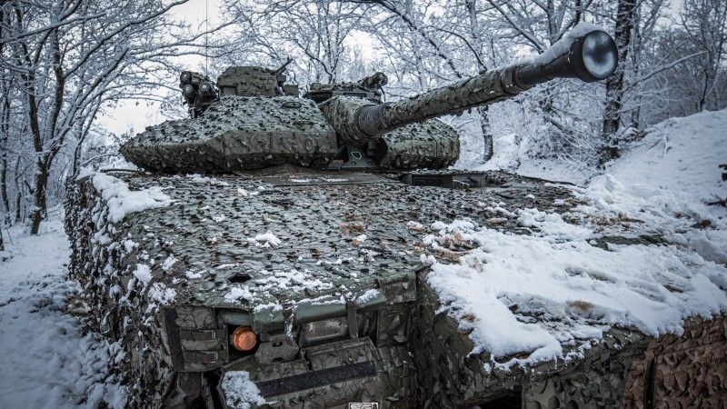 Dostarczony ze Szwecji bojowy wóz piechoty CV90 w rękach żołnierzy ukraińskiej 93 Samodzielnej Brygady Zmechanizowanej "Chołodnyj Jar".