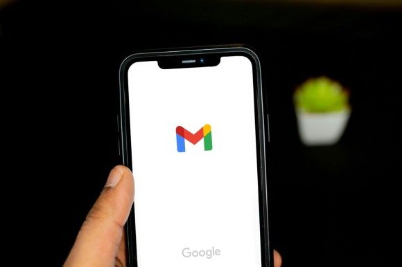 Komunikat o "końcu Gmail" to fake news