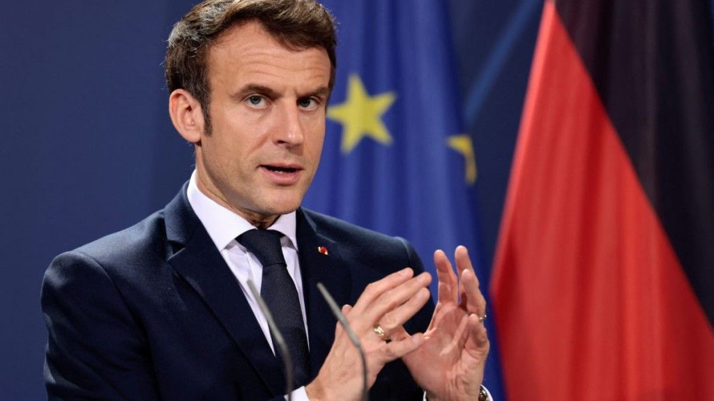 Macron: Unia powinna kupować europejską broń