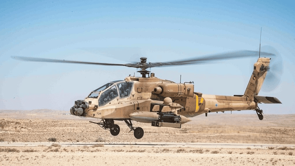 Izraelski AH-64 z pociskami Spike NLOS
