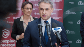 Jaki jest plan Ministerstwa Cyfryzacji na rozwój sztucznej inteligencji?