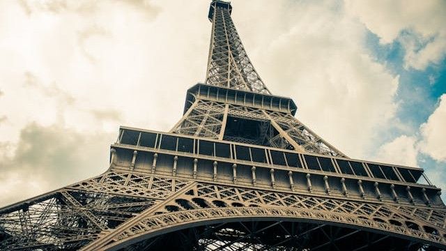Francja Paryż wieża Eiffla