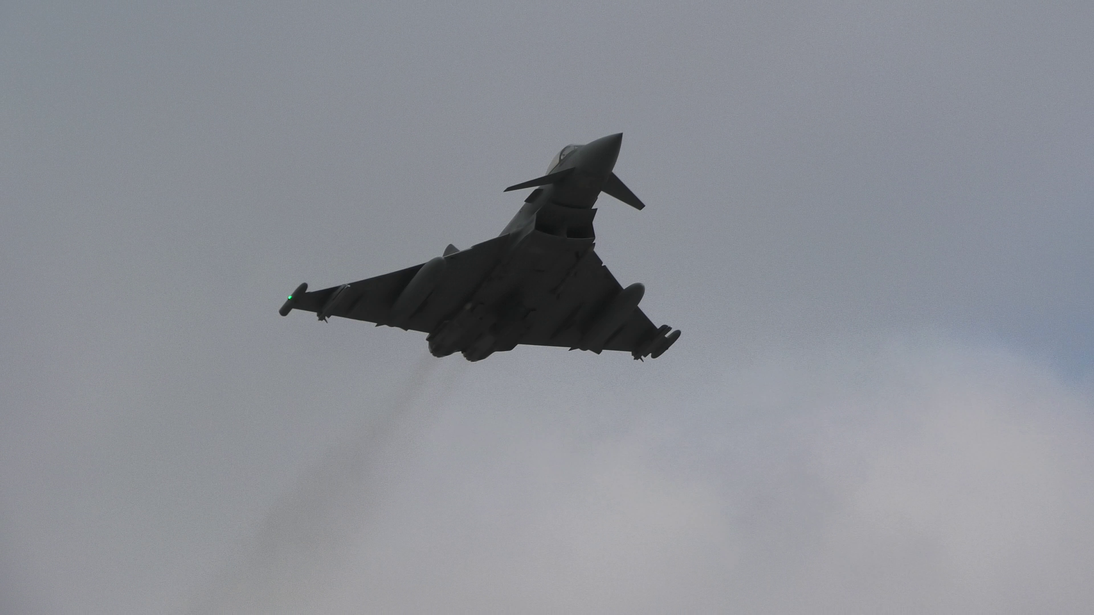 Piloci ćwiczyli ladowanie na drogach