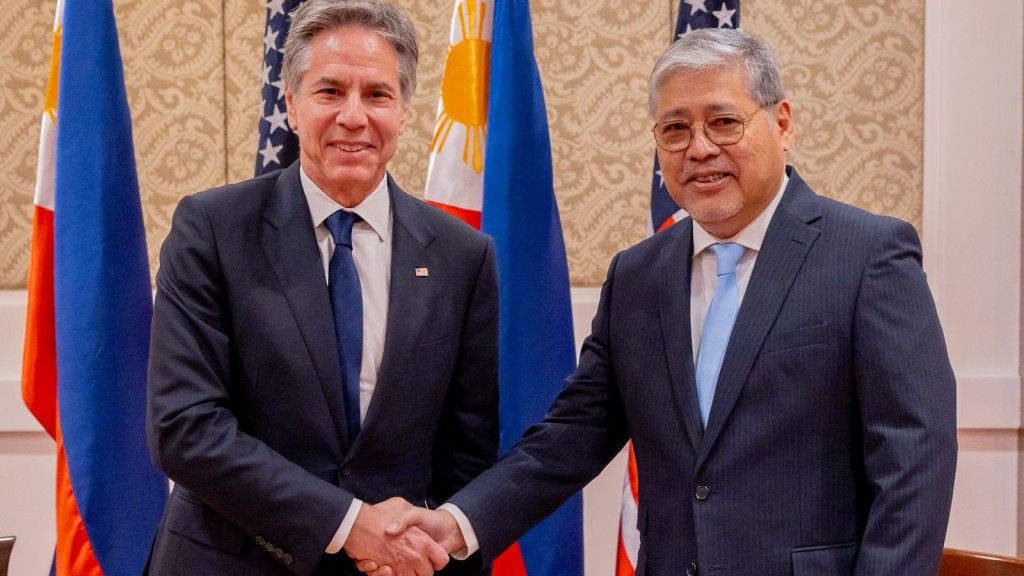 19 marca doszło spotkania amerykańskiego sekretarza stanu z ministrem spraw zagranicznych Filipin.