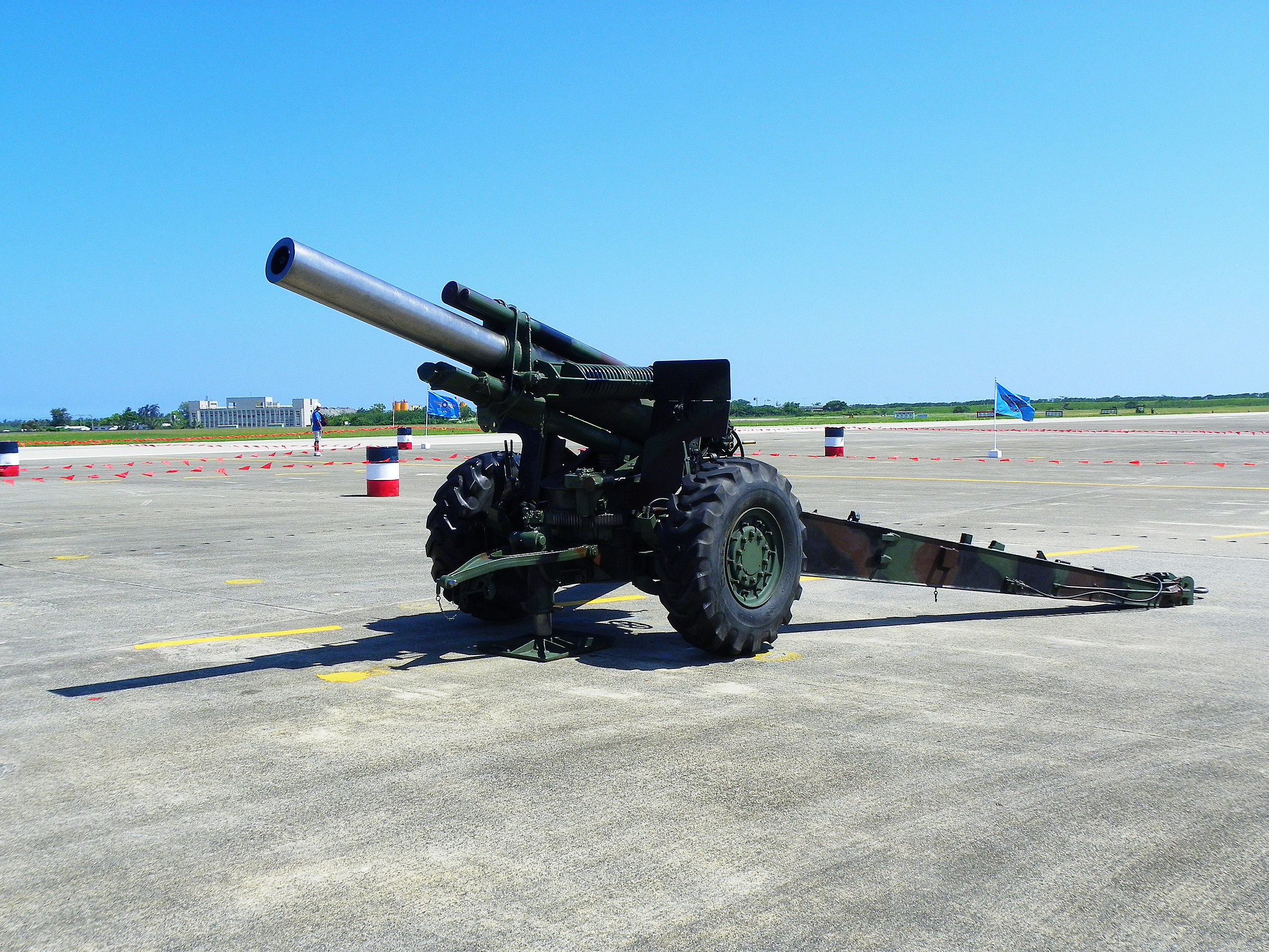 Grecy przekażą uzbrojenie Ukrainie. Czechy pośrednikiem