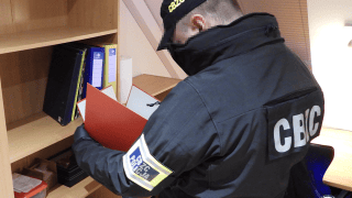 Cyberpolicja zatrzymała 3 osoby, które handlowały narkotykami za pośrednictwem szyfrowanych komunikatorów