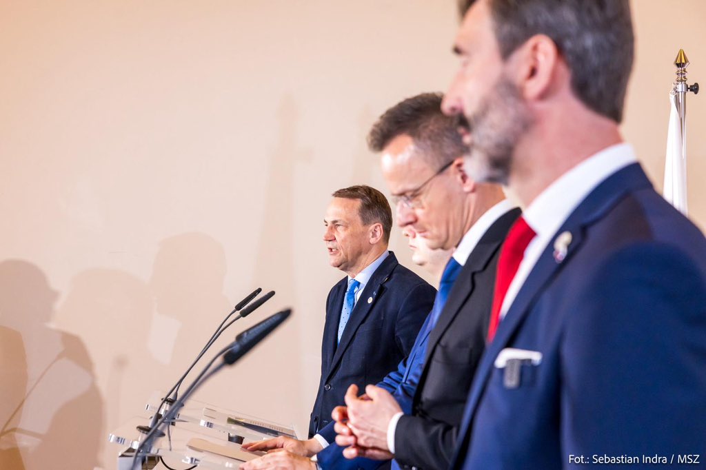 Szczyt V4 w Pradze. Węgierskie veto szkodliwe dla Polski