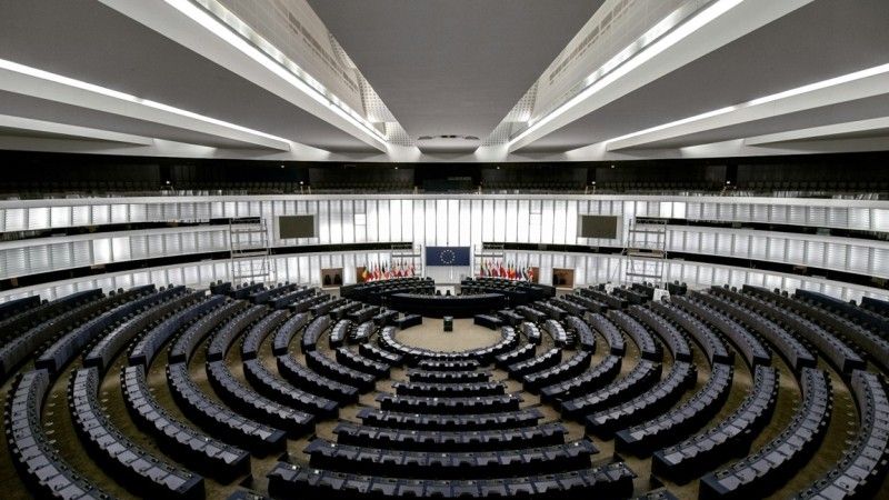 Nadchodzące wybory do Parlamentu Europejskiego będą dużym wyzwaniem pod kątem manipulacji. Komisja Europejska opublikowała specjalne zalecenia skierowane do platform BigTech.