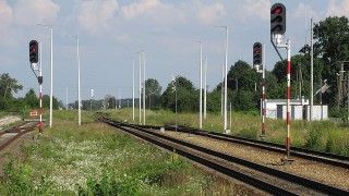 Dwa lata po chaosie spowodowanym przez ogólnopolską awarię LCS pojawia się pytanie: czy faktycznie możliwe jest zhakowanie urządzeń sterowania ruchem kolejowym?