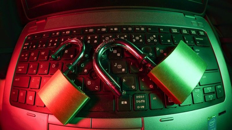 Jedno z amerykańskich hrabstw padło ofiarą ataku ransomware. Reakcja władz i działania naprawcze powinny być cenną lekcją dla polskich samorządów w zakresie cyberbezpieczeństwa.