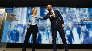 Ursula von der Leyen i Charles Michel