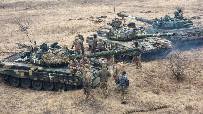 wojna ukraina inwazja Rosji wojsko czołgi