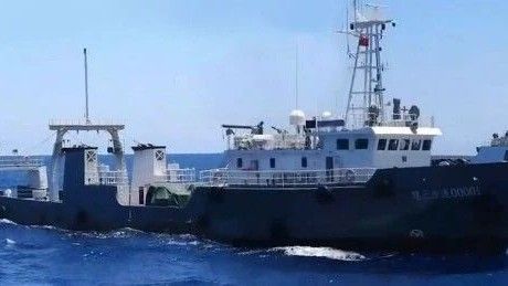 Trawler Ship 00001 chińskiej milicji morskiej typ WAG FT-16. Zdjęcie wykonał członek filipińskiej Straży Przybrzeżnej