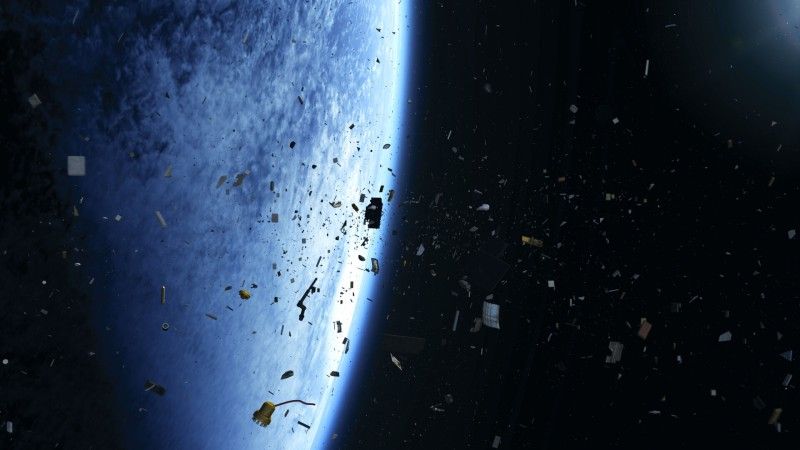 Kosmiczne śmieci w pobliżu Ziemi.