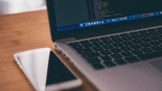 Badanie przeprowadzone przez ekspertów portalu Cybernews wykazało, że tysiące stron internetowych ma niewłaściwie zabezpieczone pliki krytyczne. O co konkretnie chodzi?