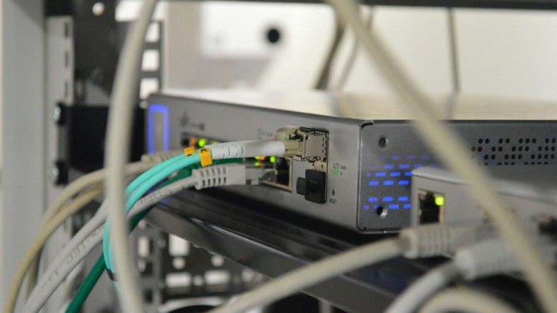 Eksperci z Lumen Technologies ujawnili cyberatak, jaki miał miejsce w październiku zeszłego roku w USA. Objął on przeszło 600 tys. routerów. Co konkretnie zaszło?
