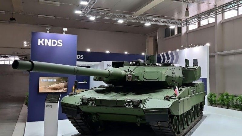 Leopard 2A7/A8 z systemem ochrony aktywnej Trophy.