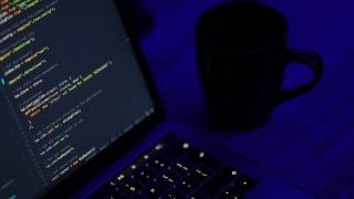 Mandiant ujawnił kolejne szczegóły związane z atakiem hakerskim na Snowflake. Okazuje się, że poza Ticketmaster (Live Nation) oraz LendingTree, ofiar ataku może być jeszcze przeszło 160.