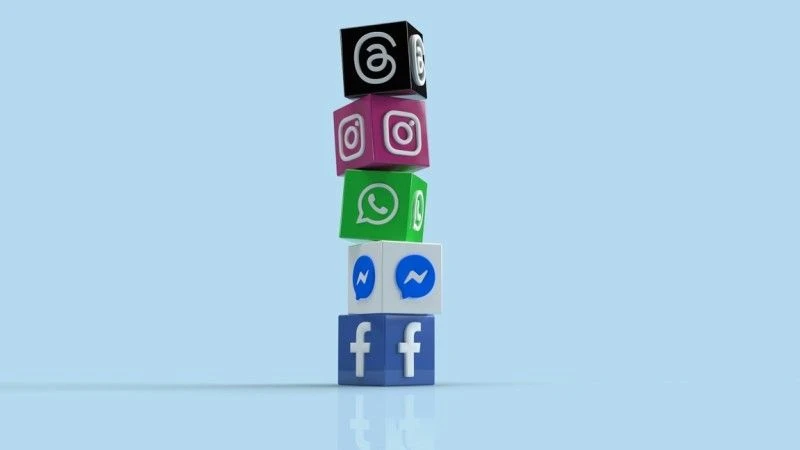 Po kontrowersjach związanych z planami Mety co do szkolenia AI na materiałach użytkowników Facebooka i Instagrama, gigant podjął decyzję w tej sprawie.