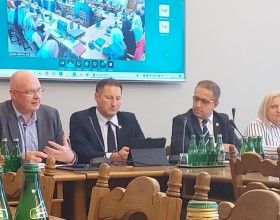 Posiedzenie Parlamentarnego Zespołu do walki z hejtem. Od lewej: Michał Gramatyka, Kamil Wnuk, Łukasz Osmalak i Maja Nowak.