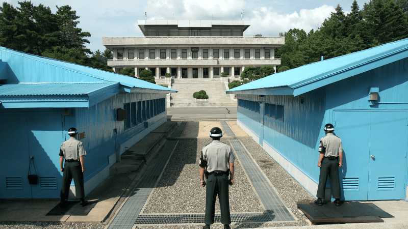 Panmundżom, najbardziej znane miejsce styku między KRLD i Republiką Korei