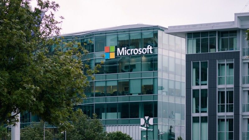 Microsoft informuje klientów o ataku
