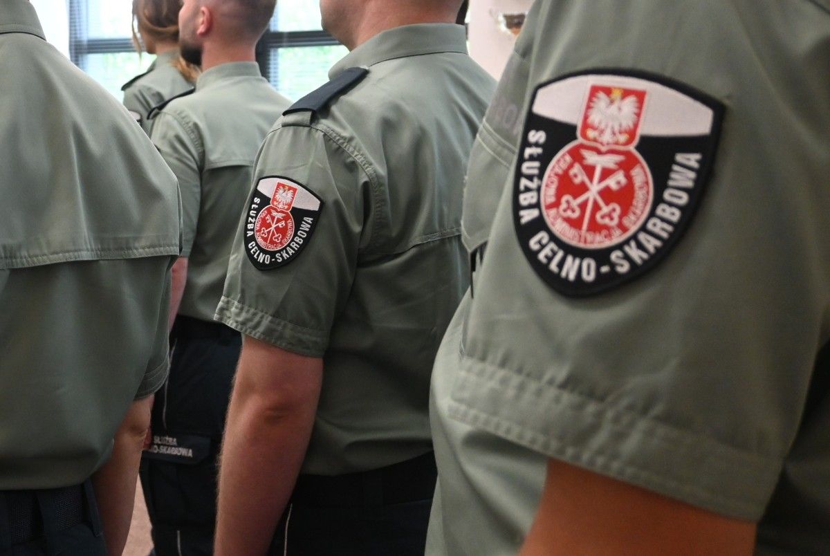 Mandat za butelkę wody w Szczecinie. Szef KAS: nie ma zgody na hejt