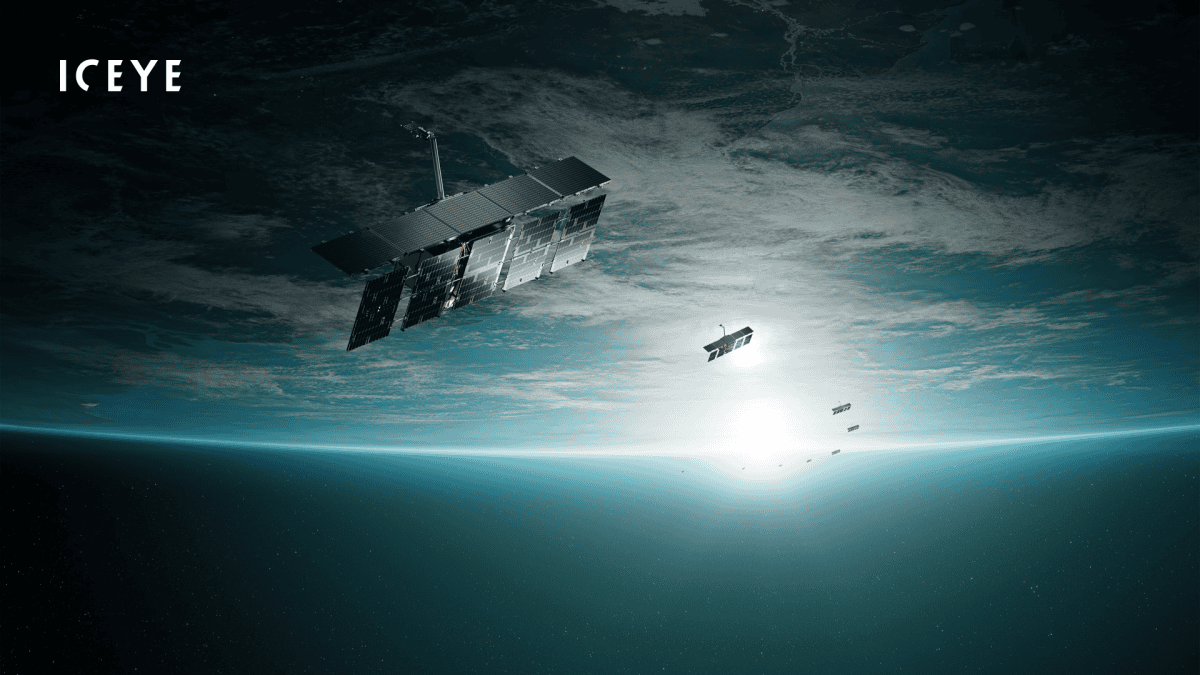 Satelity Wojska Polskiego przygotowywane do startu