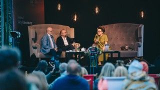 Olga Tokarczuk, Leszek Kolankiewicz, Tomasz Stawiszyński w trakcie Festiwalu Góra Literatury