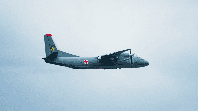 Ukraiński samolot transportowy An-26.