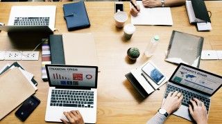 Stres w branży cyberbezpieczeństwa stanowi coraz większy problem