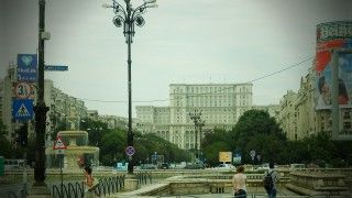 W czerwcu na celowniku hakerów znalazła się Rumunia. Ataki DDoS rozpoczęły się 2 czerwca i trwały przez cały miesiąc. Co było ich powodem?